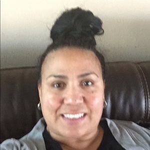 Meet your Posher, Graciela